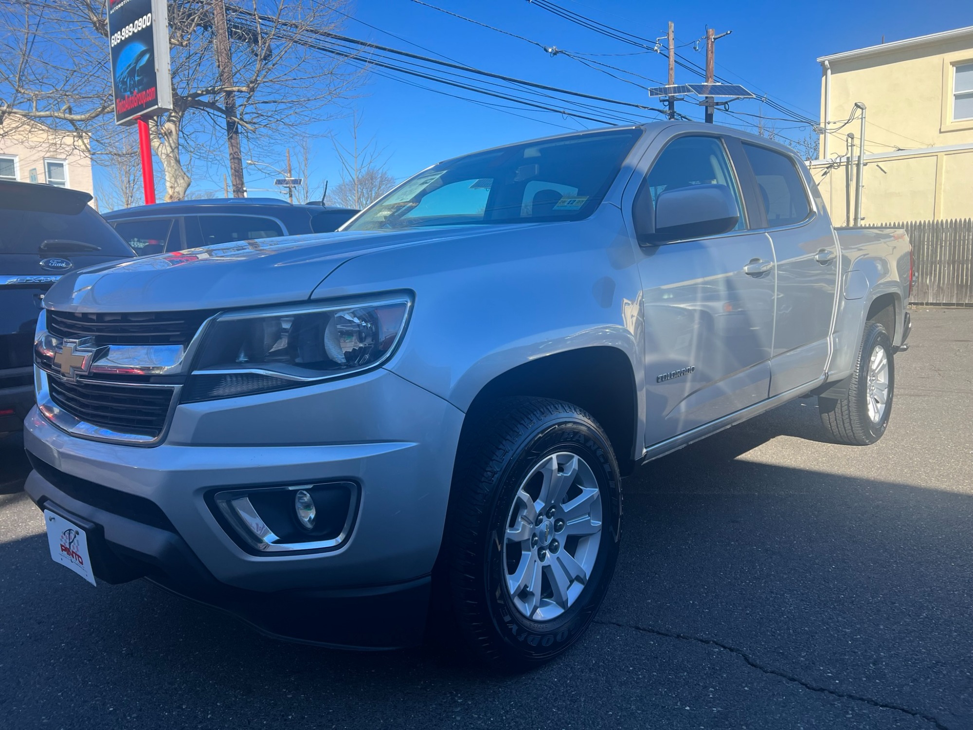 photo of 2015 Chevrolet Colorado LT Crew Cab 4WD Short Box